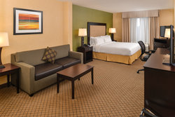  - Holiday Inn Express Woodland - I-5, Exit 536