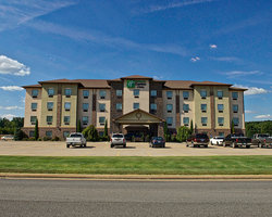  - Holiday Inn Express & Suites Heber Springs