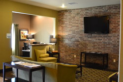  - Holiday Inn Express & Suites Heber Springs