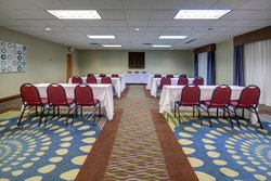  - Holiday Inn Express & Suites Emporia - I-95, Exit 11