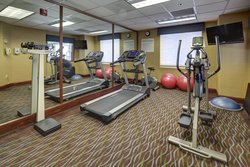  - Holiday Inn Express & Suites Emporia - I-95, Exit 11