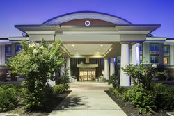  - Holiday Inn Express & Suites Emporia - I-95, Exit 11