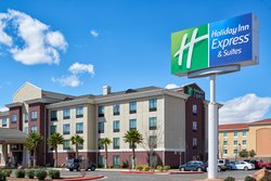  - Holiday Inn Express & Suites Airport El Paso - I-10, Exit 25