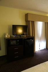  - Holiday Inn Express & Suites Cleveland