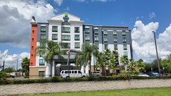  - Holiday Inn Express & Suites Intl Drive Orlando - I-4, Exit 74A