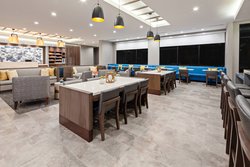  - SpringHill Suites by Marriott Escondido - I-15, Exit 31