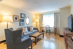  - Williamsburg Lodge