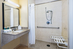  - Holiday Inn Express & Suites Cotulla