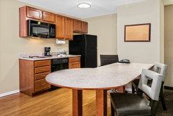  - Candlewood Suites Galveston - I-45, Exit 1