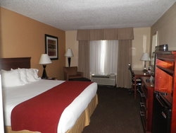  - Holiday Inn Express & Suites Forest - I-20, Exit 88