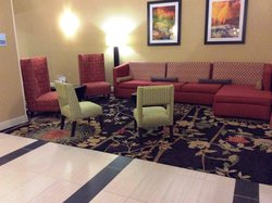  - Holiday Inn Express & Suites Forest - I-20, Exit 88