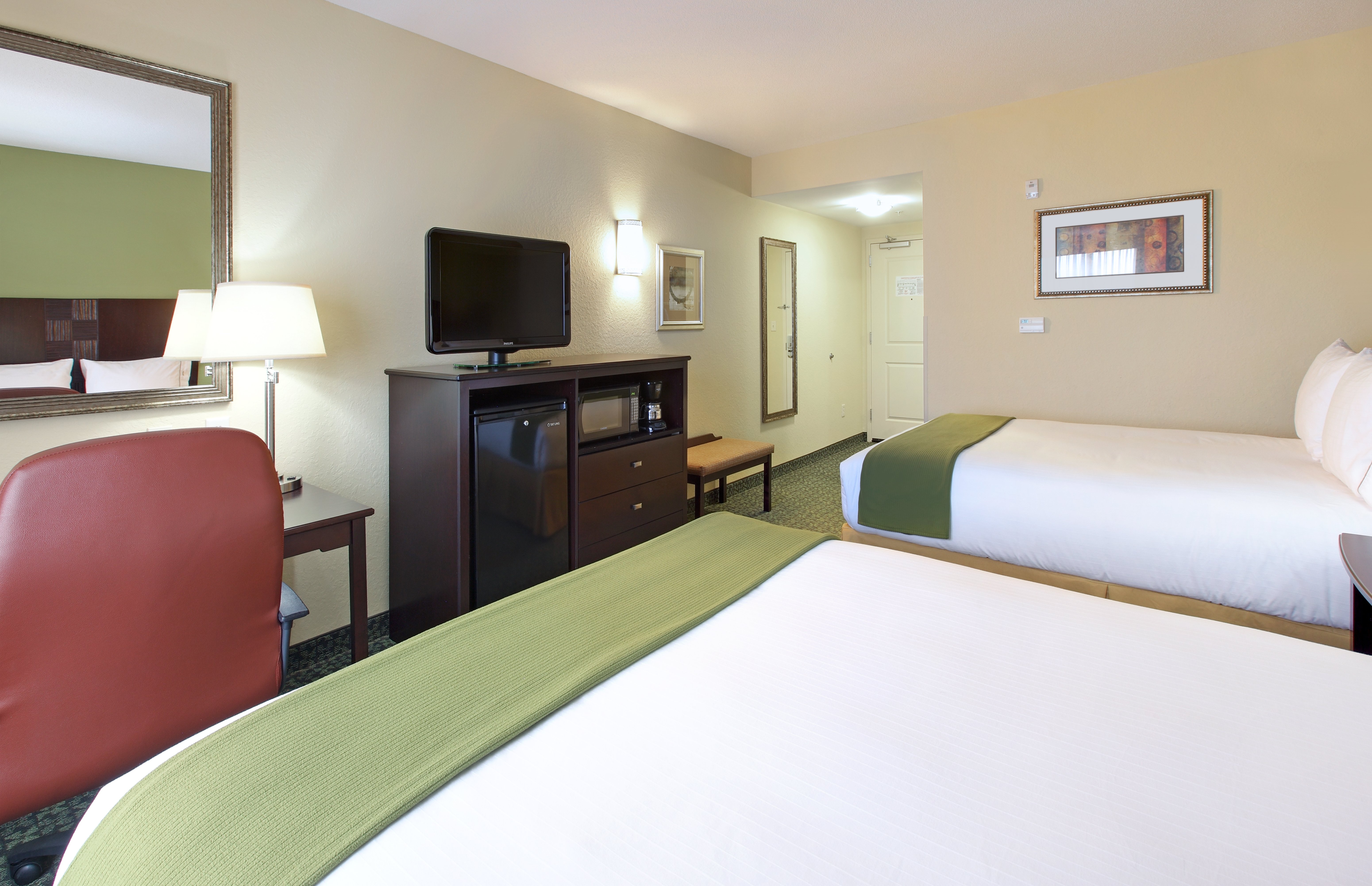 HOLIDAY INN EXP STES COVINGTON BY I-guestroom-Queen Bed Guest Room.jpg