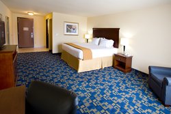  - Holiday Inn Express & Suites Jourdanton