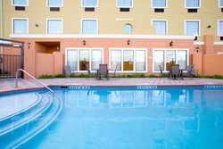  - Holiday Inn Express & Suites Jourdanton