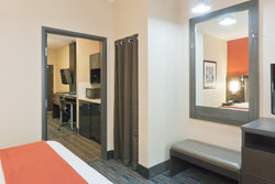  - Holiday Inn Express & Suites Fulton - I-22, Exit 104