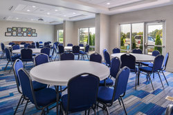  - Holiday Inn Express & Suites Siloam Springs