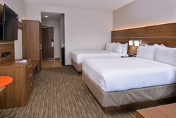  - Holiday Inn Express & Suites Siloam Springs