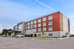  - Holiday Inn Express & Suites Siloam Springs