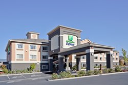  - Holiday Inn Express & Suites Ashland - I-5, Exit 14