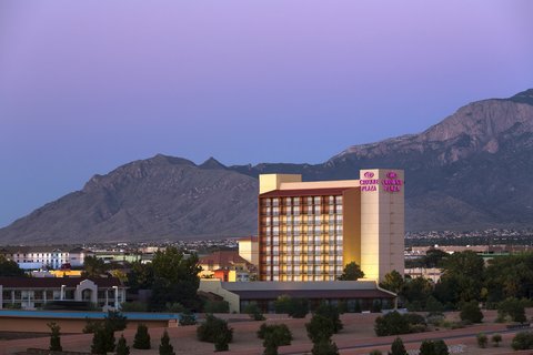 Welcome to the Crowne Plaza Albuquerque!