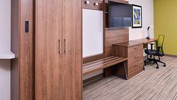  - Holiday Inn Express & Suites Mt Pleasant