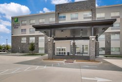  - Holiday Inn Express & Suites Denton - I-35, Exit 462