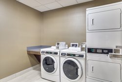  - Holiday Inn Express & Suites Denton - I-35, Exit 462