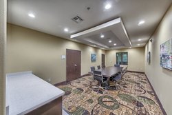  - Holiday Inn Express & Suites Carrizo Springs