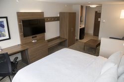  - Holiday Inn Express & Suites AF Academy - I-25, Exit 149