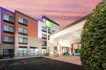 Holiday Inn Express & Suites Pasco-Tri-Cities