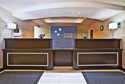  - Holiday Inn Express & Suites Springfield - I-70, Exit 54
