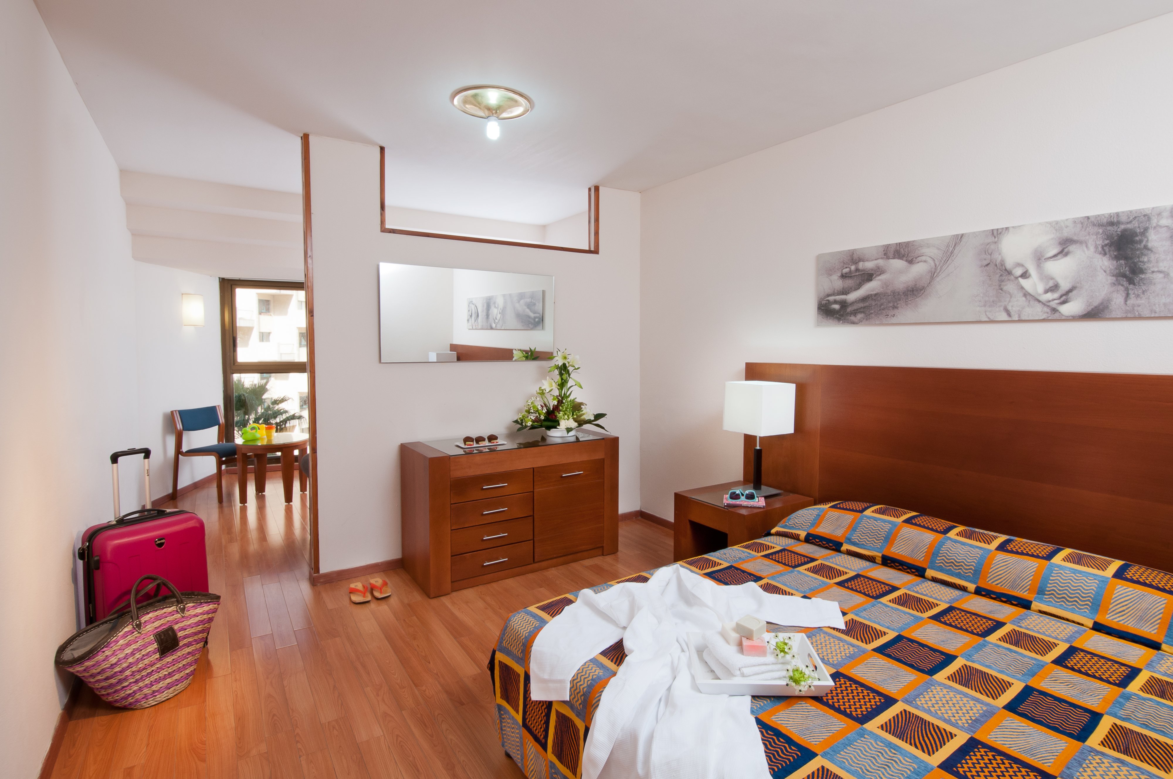 Leonardo Hotel Tiberias-guestroom-Leonardo Tiberias Junior Suite.jpg