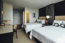  - Hotel Renew Honolulu