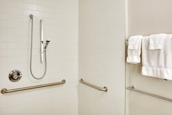  - Holiday Inn Express & Suites Chickasha