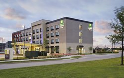  - Holiday Inn Express & Suites Northwest Frisco