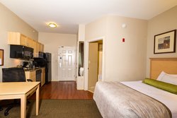  - Candlewood Suites East Fort Myers - I-75, Exit 136