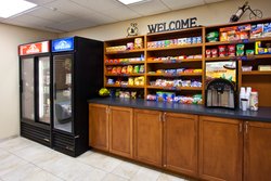  - Candlewood Suites East Fort Myers - I-75, Exit 136