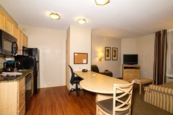  - Candlewood Suites East Fort Myers - I-75, Exit 136