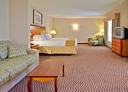  - Holiday Inn Express & Suites Mountain Brook Birmingham