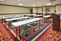  - Holiday Inn Express & Suites Mountain Brook Birmingham