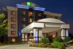  - Holiday Inn Express & Suites Mountain Brook Birmingham