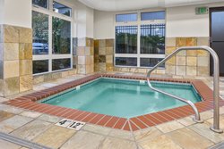  - Holiday Inn Express & Suites Tacoma - I-5, Exits 128 & 129