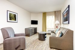  - Candlewood Suites Cut Off