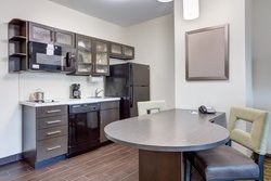  - Candlewood Suites Cut Off