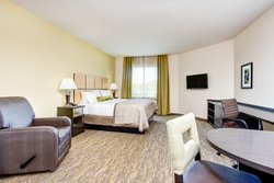  - Candlewood Suites Cut Off