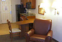  - Candlewood Suites Champaign - I-74, Exit 181