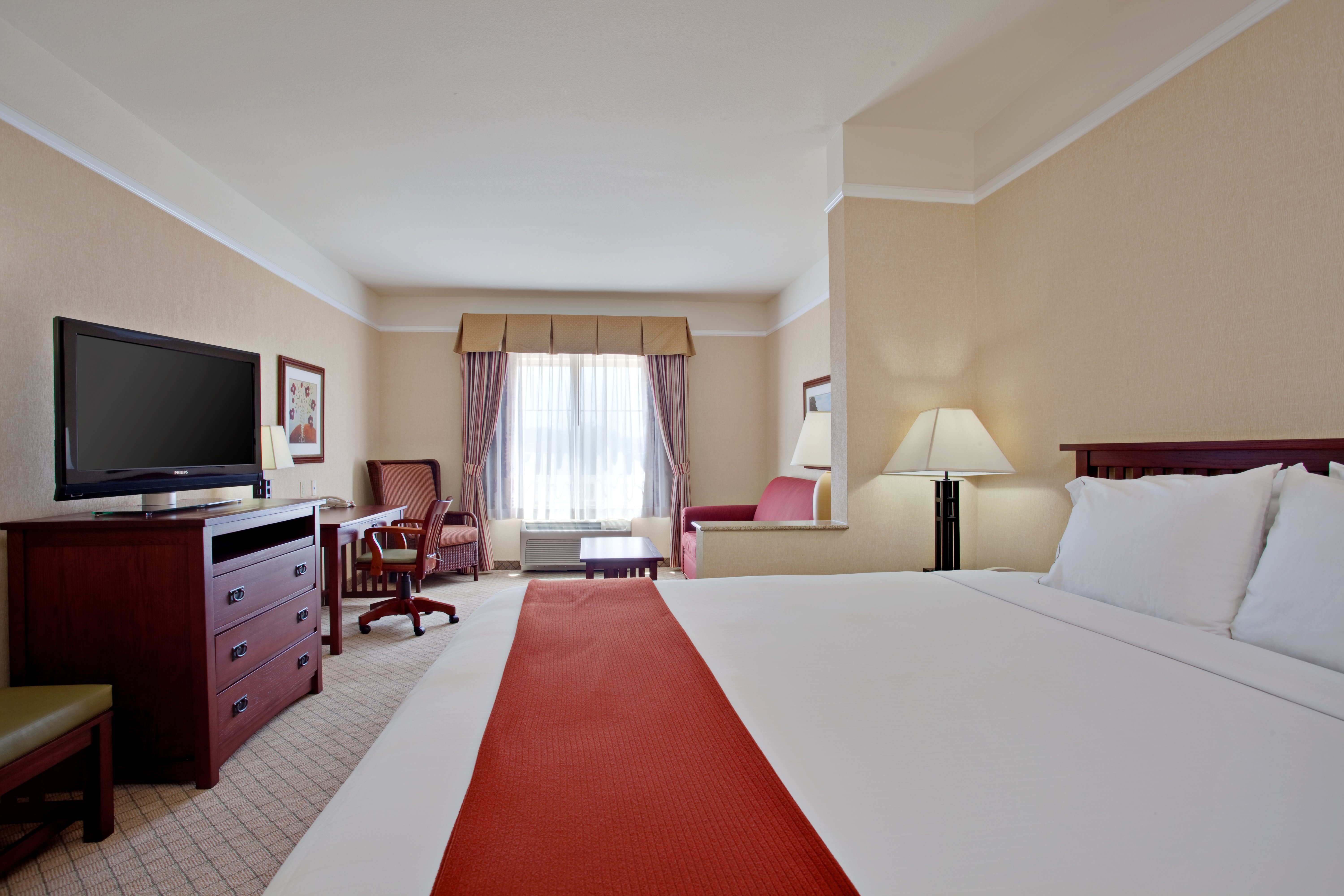 HOLIDAY INN EXP STES SAN DIMAS BY I-guestroom-King Executive Suite.jpg