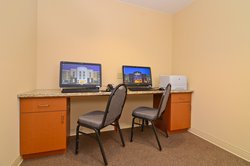  - Candlewood Suites Chambersburg - I-81, Exit 16