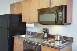  - Candlewood Suites Richmond - I-64, Exit 197