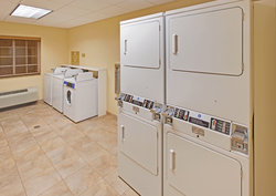  - Candlewood Suites North Williston